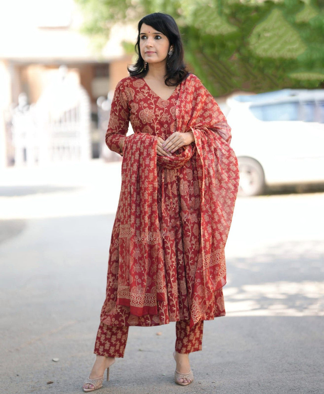 Maroon Kurti Pant Dupatta Set – Elegant Style for Every Occasion